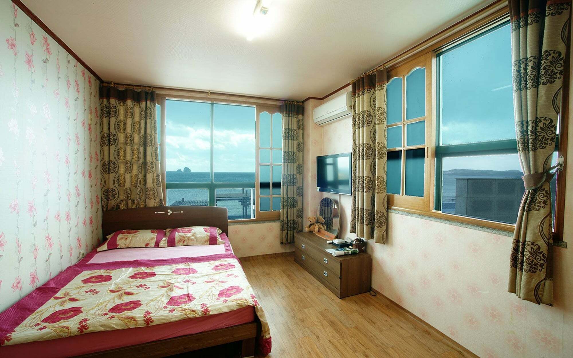 Family Pension Seogwipo Dış mekan fotoğraf